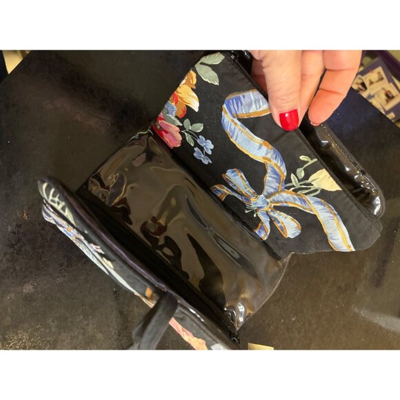 Designs on Travel Floral Tri Fold Travel Bag Pouch Make Up Toiletry Jewelry - Picture 4 of 5